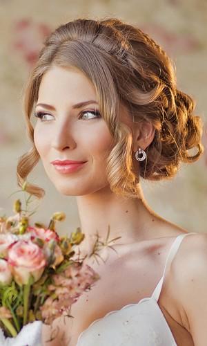 24 most romantic updos 6