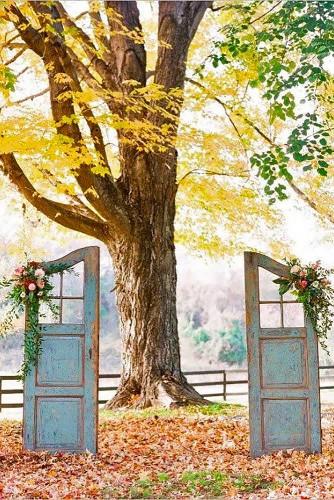 old door wedding decoration ideas jodi miller photography