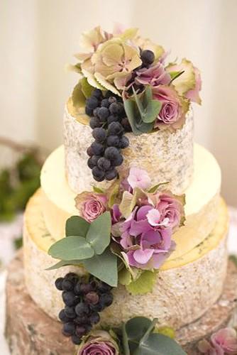 wedding cheese wheel cake 5