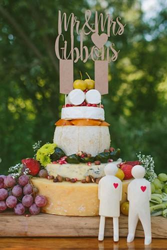 wedding cheese wheel cake 25