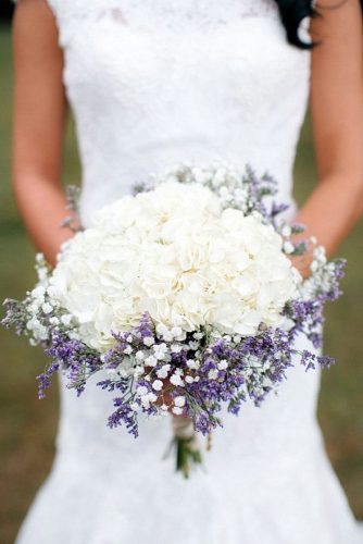 babys breath wedding ideas in bridal bouquet with white flowers and lilac jenny haas photography