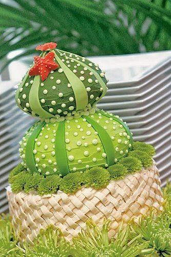 prickly wedding cakes 4