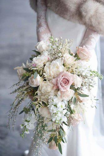 blush and ivory wedding bouquets 3