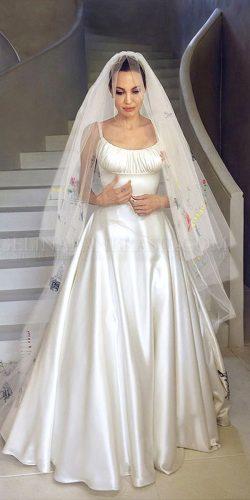 angelina jolie wedding dress 2