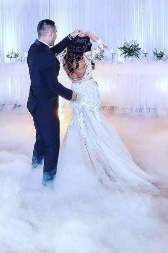 first dance wedding shots in smoke bride and groom jelena grozdic via instagram