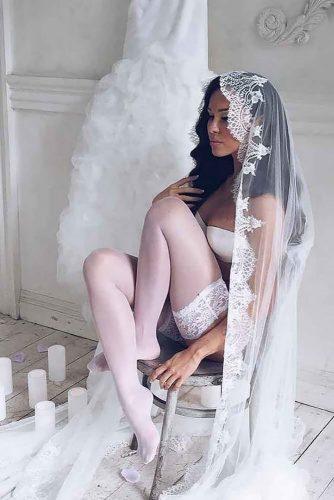 sexy wedding pictures bride with veil hellogorgeousphotography