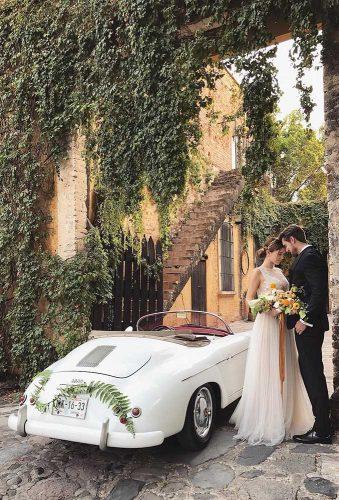 wedding photographers white wedding car josevilla