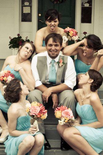awkward wedding photos groom with bridesmaids jak photography