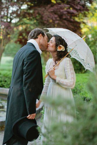 themed wedding photos pride and prejudice bride and groom kiss shannon morse