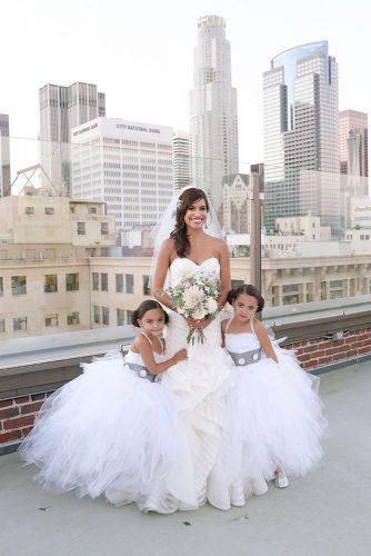 themed wedding photos star wars bride with girls caca santoro photography