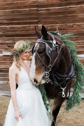wedding pets bride with horse magnoliarouge