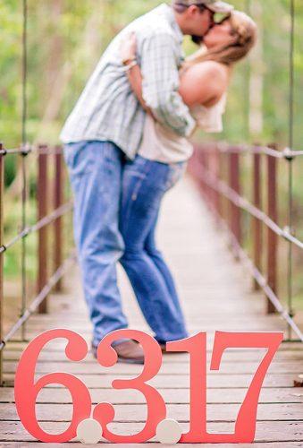 save the date ideas letters couple kissing brooketysonphotography