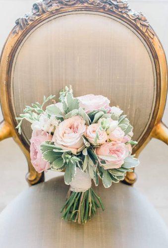 blush wedding bouquetspions in armchair fleurcouturefloral