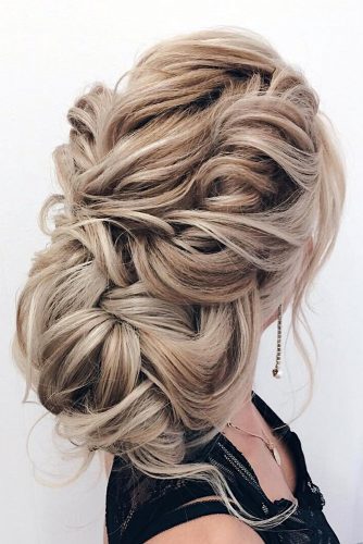 elstile wedding hairstyles low bun with volume texture elstile via instagram