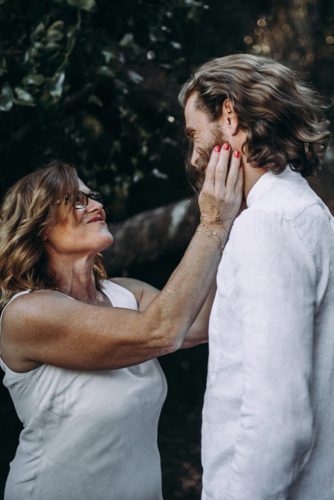 groom and mother lorena erre photography