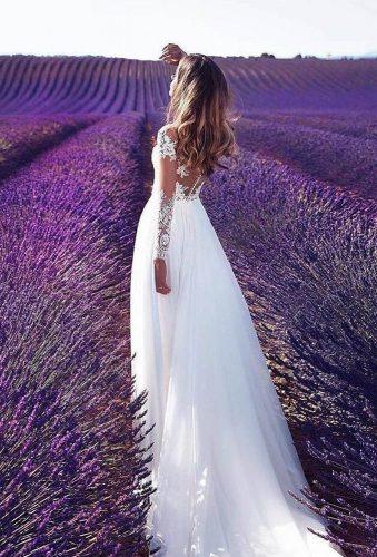 creative wedding photos bride lavender field meyska