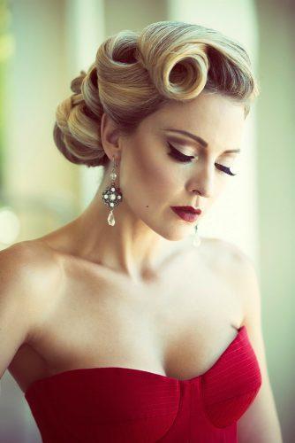 vintage wedding makeup black arrows and red lips inspired by 1950 robert coppa