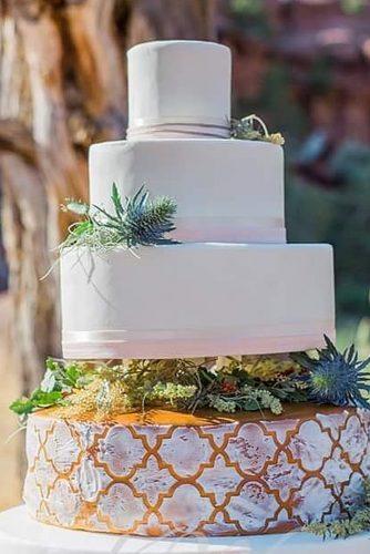 wedding cake shapes greenery oval