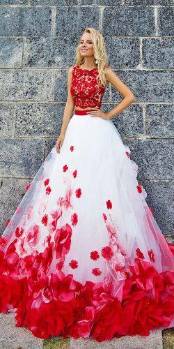 24 Amazing Colourful Wedding Dresses For Non-Traditional Bride