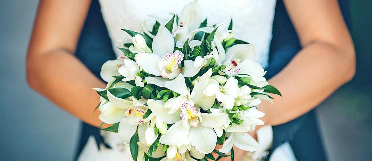 Top 12 Tips For DIY Wedding Flowers