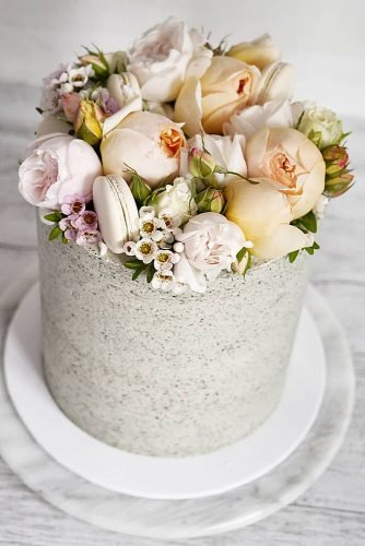 summer wedding cakes one layered wedding cake