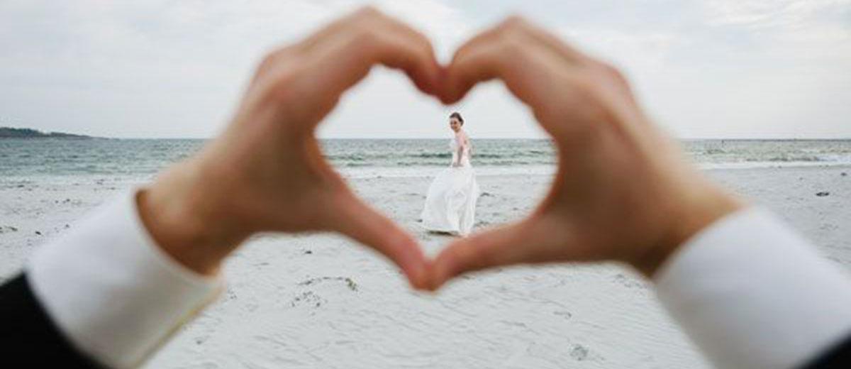 24 Creative Wedding Photo Ideas Poses