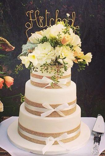 rustic wedding cakes photos burlap cake withflower corinnescakes