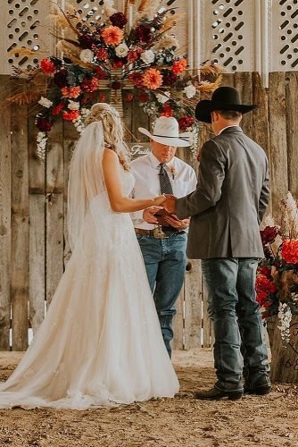 ranch wedding wedding ceremony decor