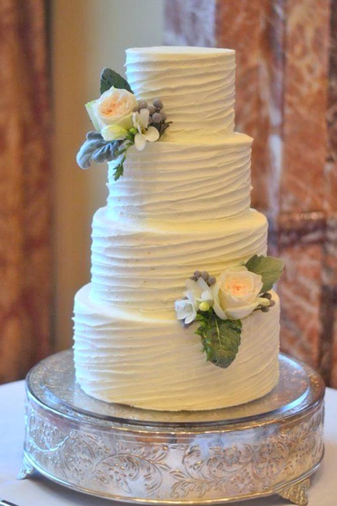 simple romantic white bridal cakes 3