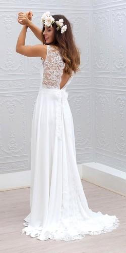 beach wedding gowns 17