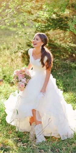 27 Bridal Inspiration Country Style Wedding Dresses Wedding Forward