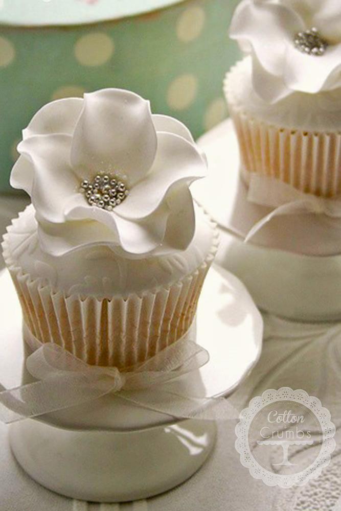 flower wedding cupcakes cotton and crumbs