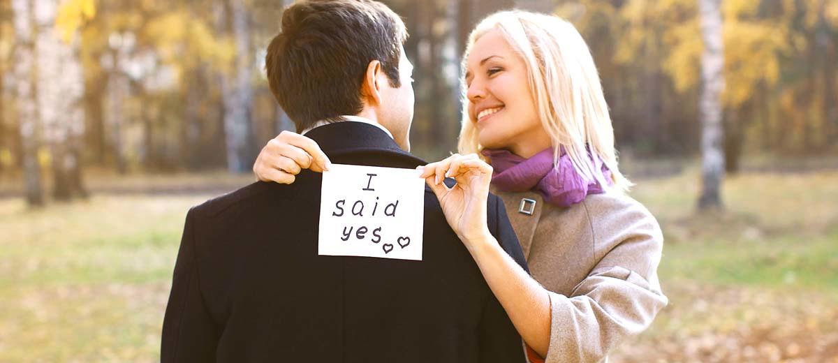 The Most Endearing Engagement Announcement Ideas You’ll Love To Use