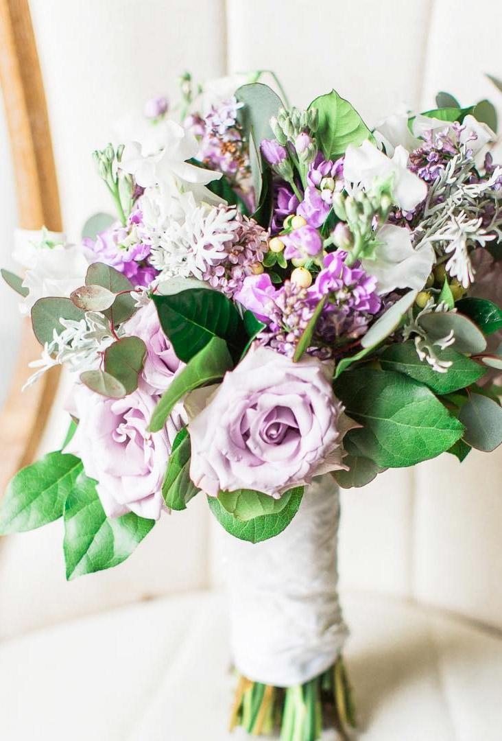 30 Prettiest Small Wedding Bouquets to Have and to Hold