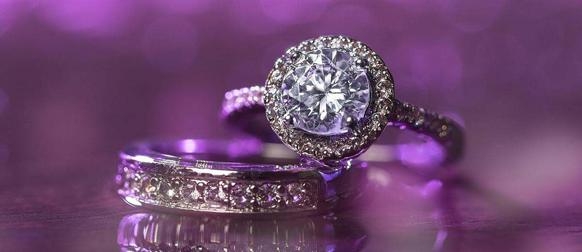 39 Halo Engagement Rings: Engagement Ideas To Get More Bling