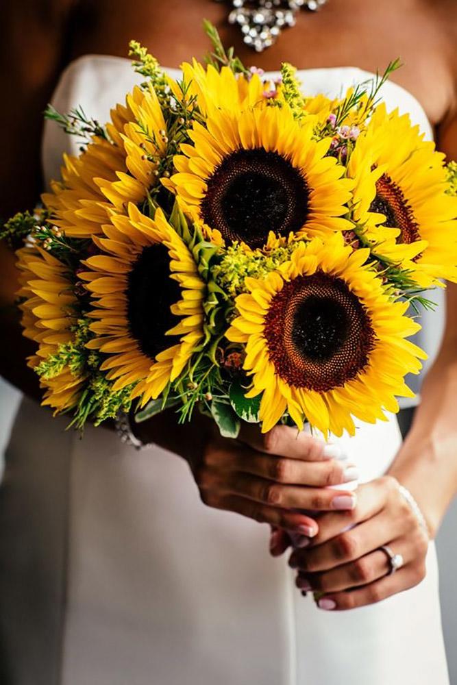 sunflower wedding bouquets big sunflower in bouquet POPography