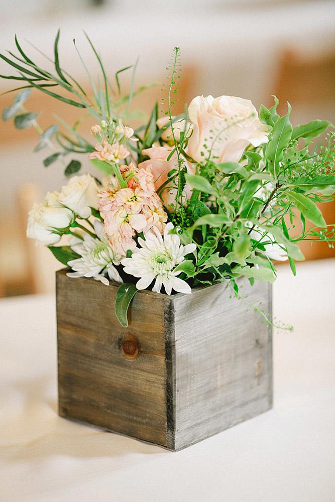 rustic wedding centerpieces pastel bouquet with white pink roses wooden box connie dai photography