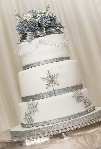 30 Fabulous Winter Wedding Cakes We Adore Wedding Forward