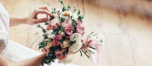 bridal bouquet shapes featured