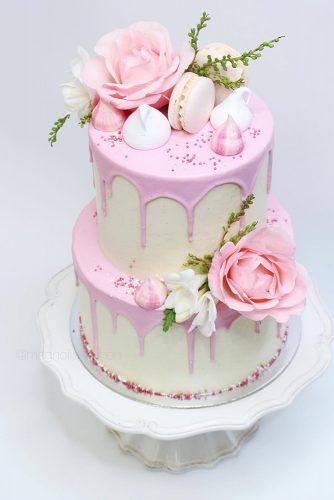42 Yummy And Trendy Drip Wedding Cakes Wedding Forward