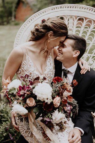 wedding photographers couple in big white chair peytonrbyford