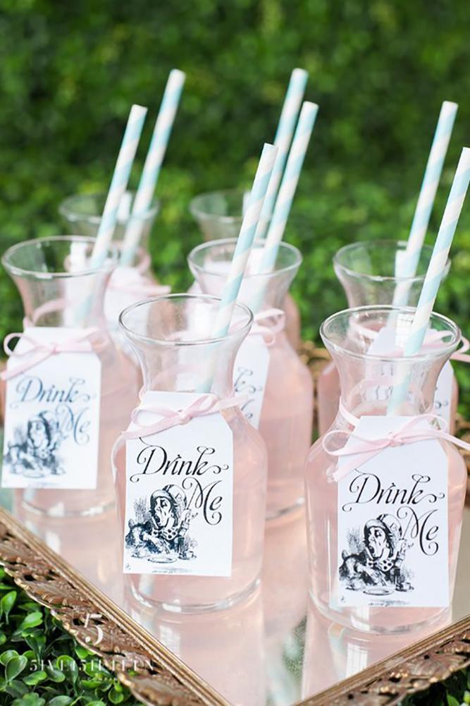 disney wedding decor idea-glasses-5ive 15ifteen photo company