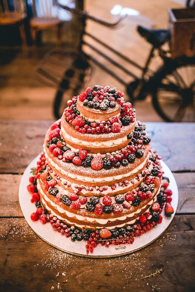 italian wedding cakes naked layered cake with berries beatrici photography