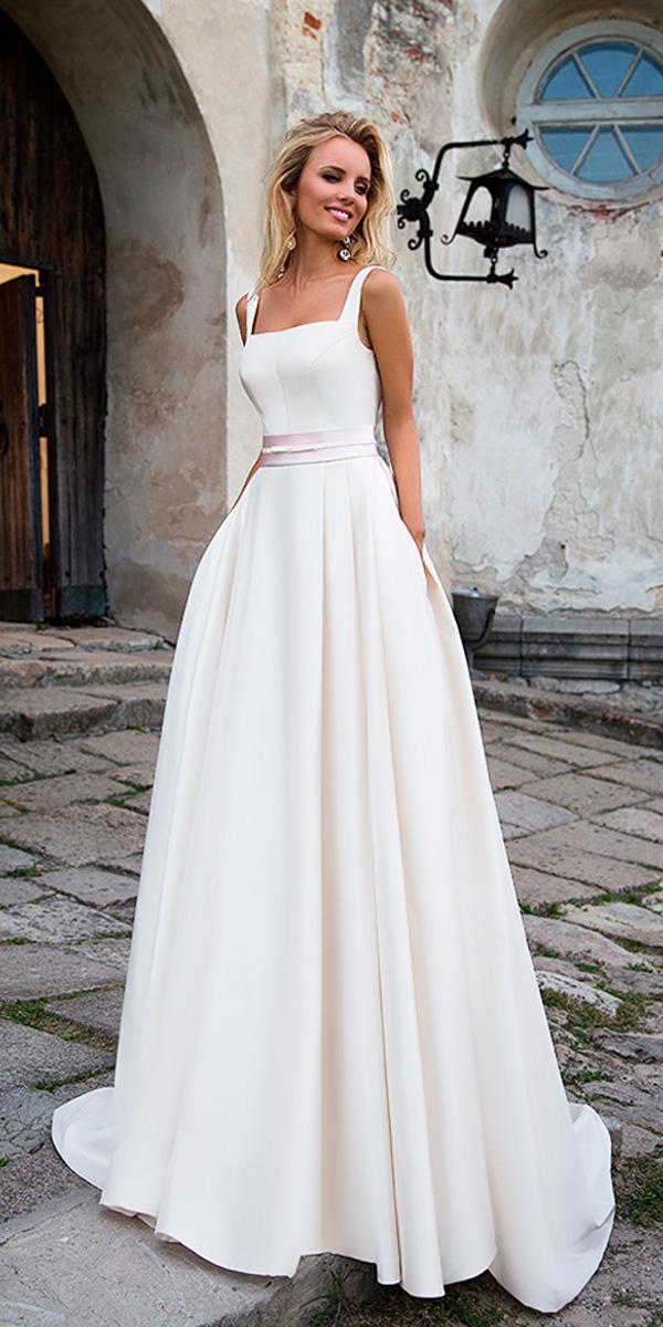Casual Wedding Dresses For Smart Lady %%sitename%% Rime Arodaky Logo