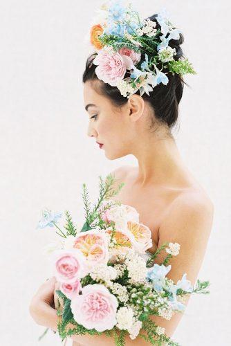 wedding hairdos updo with flowers joncuphoto