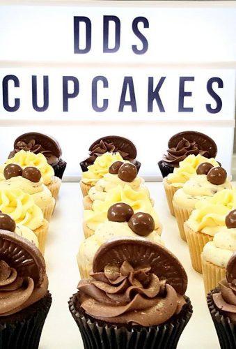 chocolate wedding cupcakeivory and chocolate cupcake dds.cupcakes