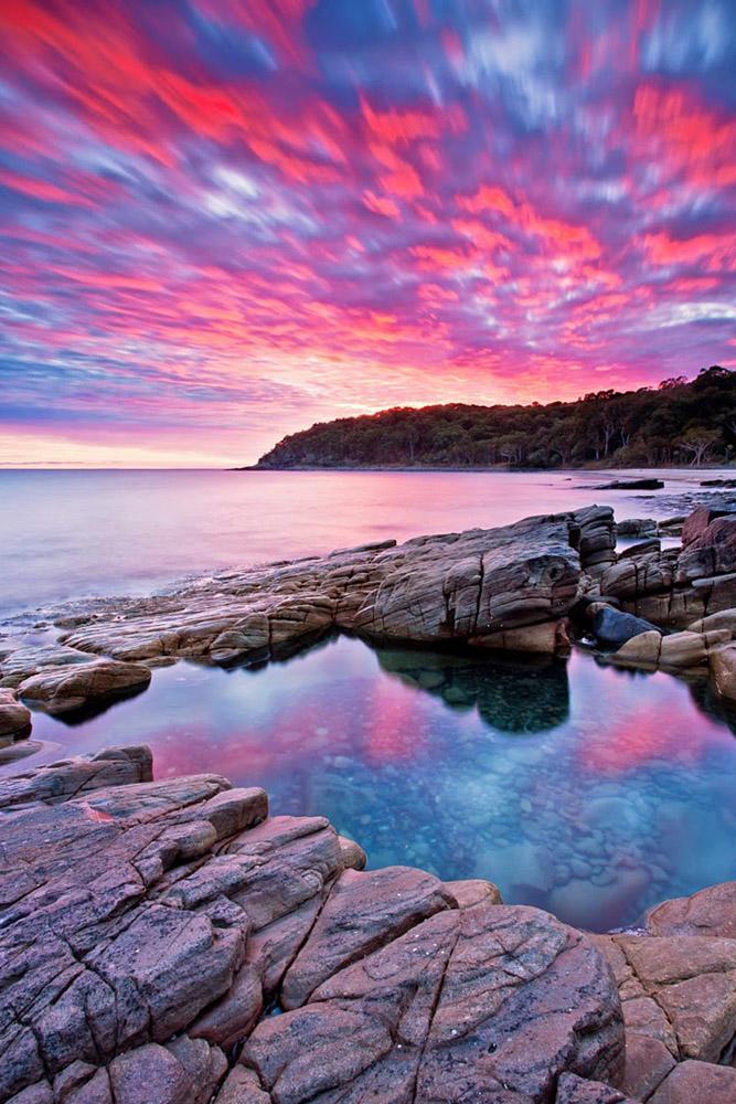 tropical honeymoon destinations burning sky in australia chad solomon via 500 px