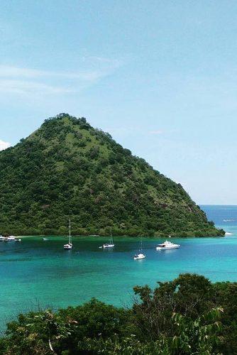 affordable honeymoon packages comodo island amazing nature ocean view