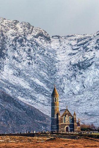 affordable honeymoon packages ireland church near mountains