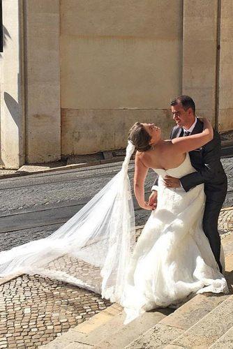 21 So Funny Awkward Wedding Photos! | Wedding Forward